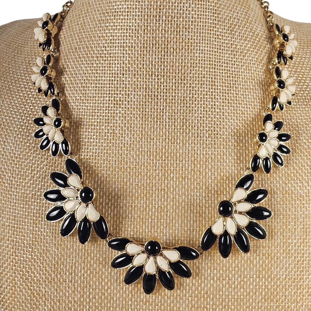 Talbots Black White Floral Statement Necklace Gold Tone Bib 19in Adjustable